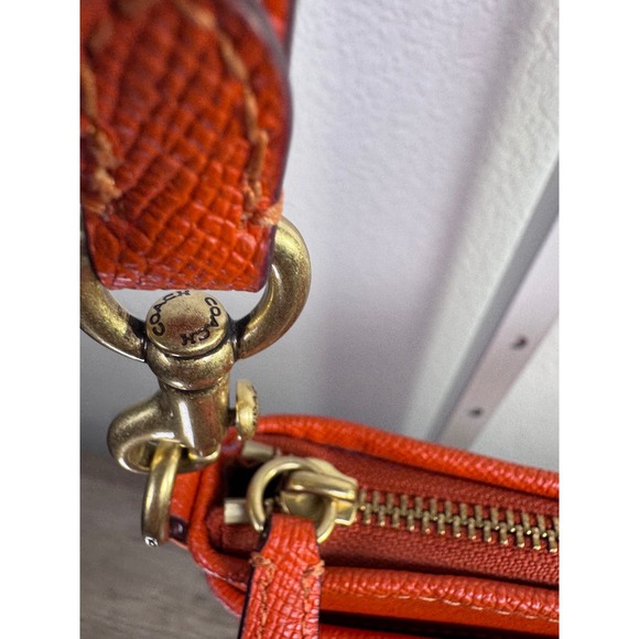 Coach‎ Orange Pebble Leather Crossbody Bag With Front Pocket - Picture 5 of 12